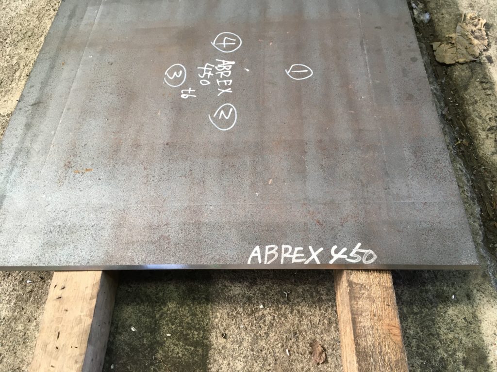 耐摩耗鋼（ABREX450）の開先加工